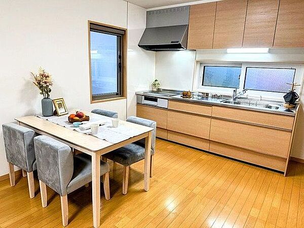 townhouse 青森県青森市千刈１丁目
地図を見る