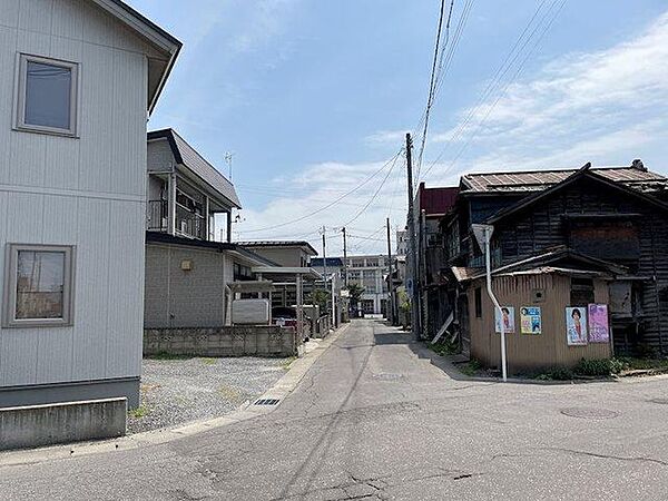 townhouse 青森県青森市千刈１丁目
地図を見る