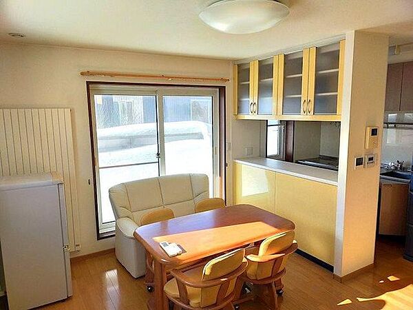 townhouse 青森県青森市大字三内字沢部
地図を見る