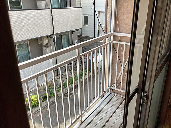 バルコニー