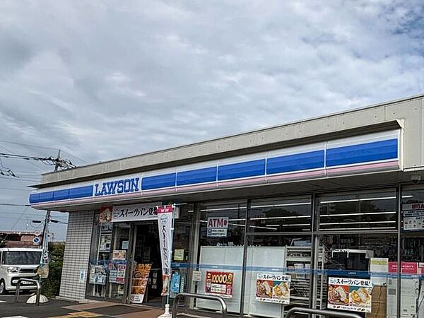 ローソン 蓮田貝塚店★24時間営業★ 820m