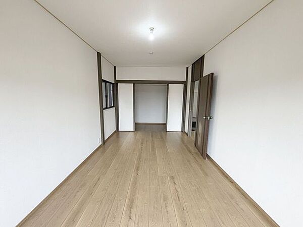 ★洋室8.3帖！