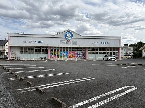 西松屋 蓮田店★ベビー・子どものくらし用品専門店★ 570m