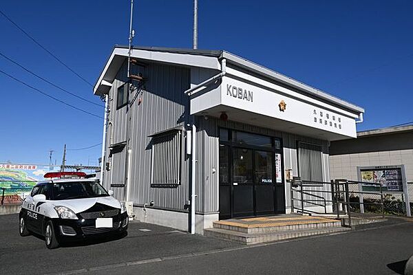 久喜警察署 白岡駅前交番★白岡駅から徒歩約1分★白岡駅周辺の安全を守る重要な拠点であり、地域住民の安心・安全を支えています。 270m