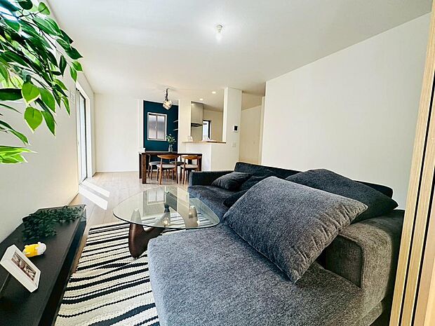 日当たりもよく明るいリビング