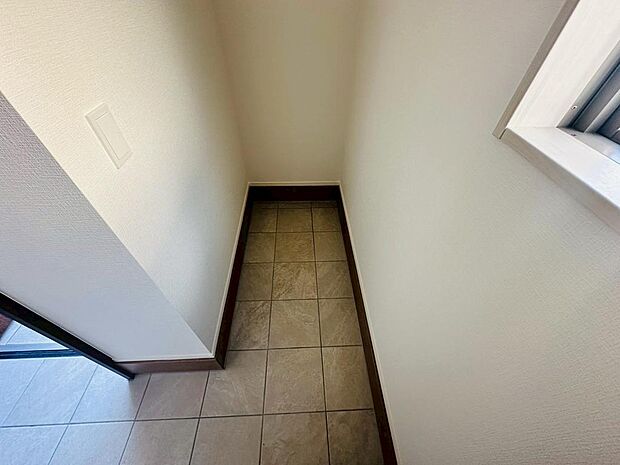 シューズインクローゼット完備