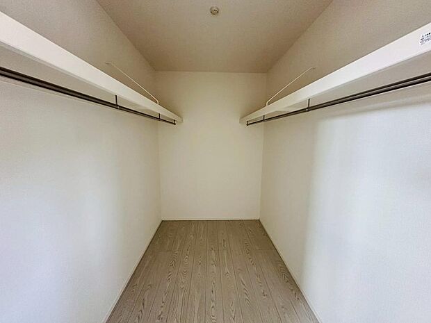 ウォークインクローゼット