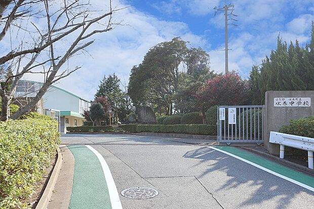 水巻中学校