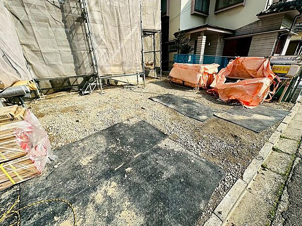 戸畑区で駐車並列4台可能です