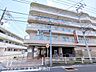 周辺：東武練馬中央病院落ち着いた外観の医療施設が近隣にあり、通院などにも対応しやすい環境。生活の基盤を支える施設が整っています。 940m