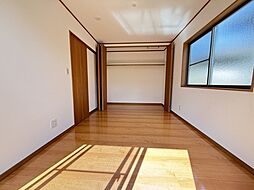 寝室の画像