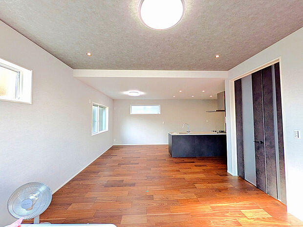 リビングダイニング