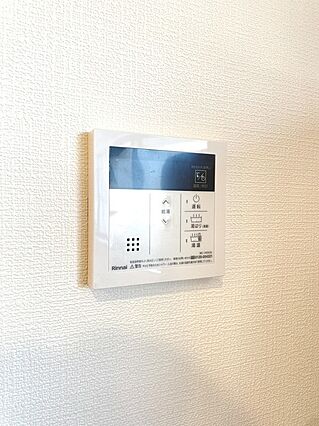 給湯器操作パネ...