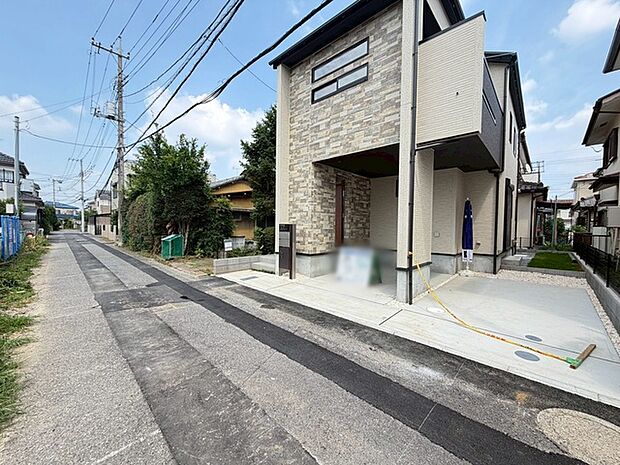 前面道路を含む現地写真