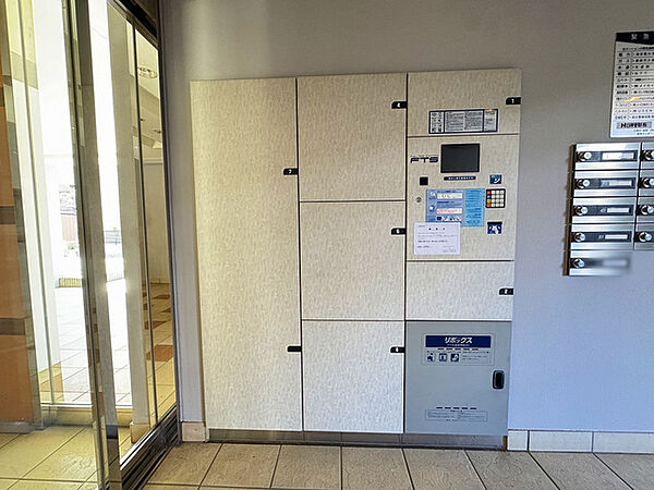 宅配ボックス