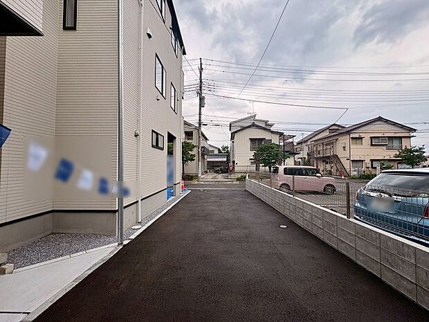 前面道路を含む現地写真