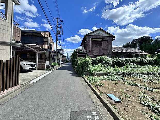前面道路を含む現地写真