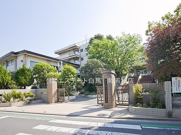 さいたま市立上大久保中学校（520m）