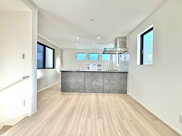 ダイニングキッチン 