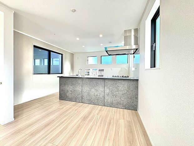 ダイニングキッチン 