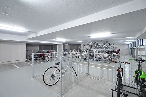 駐輪場
