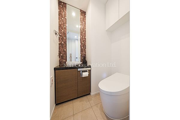 トイレを拡大表示