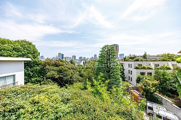 眺望（居室から）