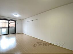 ジョイフル東生駒B棟 103 1階2LDKのリビング/ダイニング