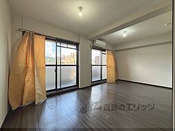 近鉄奈良線 東生駒駅 徒歩2分の賃貸マンション 7階1LDKのリビング/ダイニング