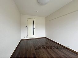 ラポールIII 106 1階1Kのリビング/ダイニング