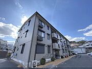 富雄駅より徒歩16分 2階 築21年7ヶ月の賃貸物件