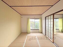 近鉄奈良線 東生駒駅 徒歩8分の賃貸アパート 2階2DKのリビング/ダイニング