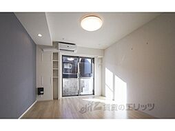 近鉄奈良線 学園前駅 徒歩20分の賃貸アパート 2階1Kのリビング/ダイニング