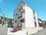 枚岡駅より徒歩11分 1階 築2年の賃貸物件