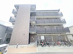 レオネクストスリーズ