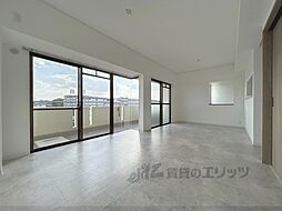 近鉄奈良線 学園前駅 徒歩8分の賃貸マンション 4階3LDKのリビング/ダイニング