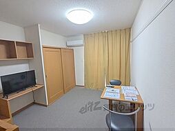 レオパレスソレイユIII 306 3階1Kのリビング/ダイニング