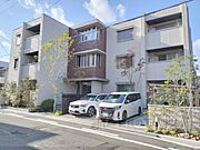 学園前駅より徒歩6分 2階 築1年8ヶ月の賃貸物件