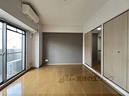 阪急伊丹線 伊丹駅 徒歩1分の賃貸マンション 7階1Kのリビング/ダイニング