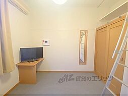 レオパレス東本町II 204 2階1Kのリビング/ダイニング