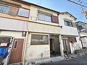 寝屋川市駅より徒歩16分 1階 築60年2ヶ月の賃貸物件