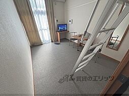 レオパレスSAKABEII 206 2階1Kのリビング/ダイニング