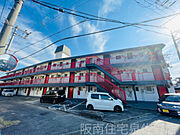 新家駅より徒歩6分 築47年9ヶ月 3階建の賃貸物件