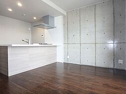 Face Mansion 301 3階1LDKのリビング/ダイニング