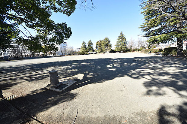 高村公園まで約610m