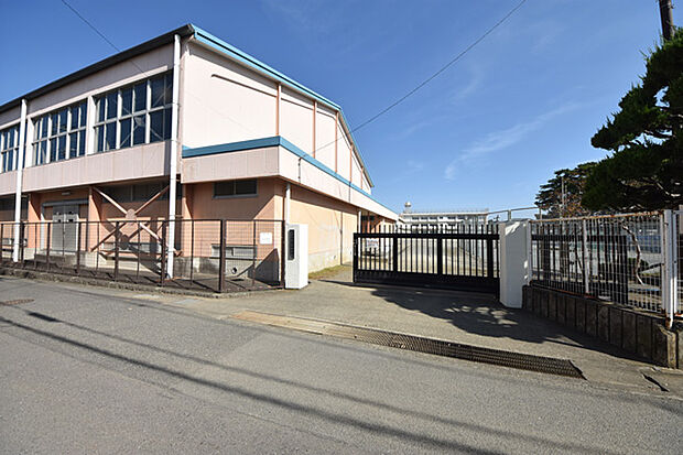 二宮町立二宮中学校まで約1151m