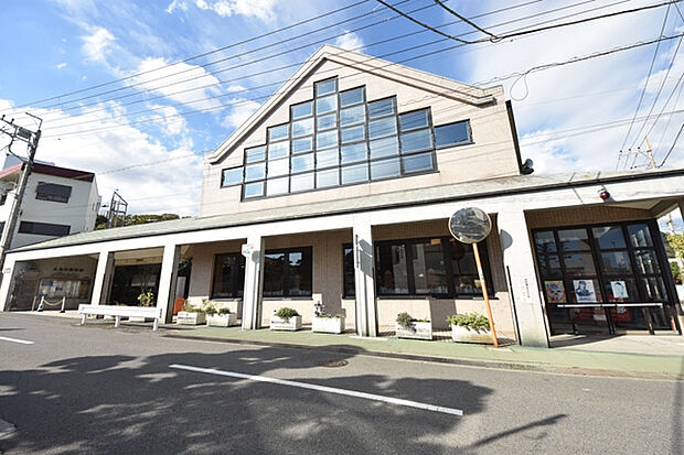 大磯町立大磯図書館まで約1195m