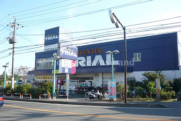 TRAIL藤沢羽鳥店まで約223m