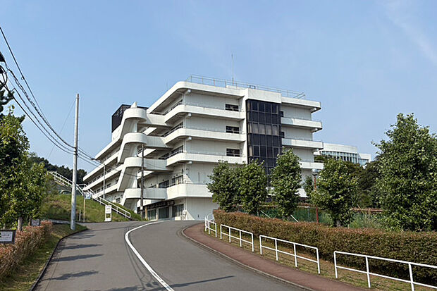 医療法人徳洲会湘南大磯病院まで約2352m