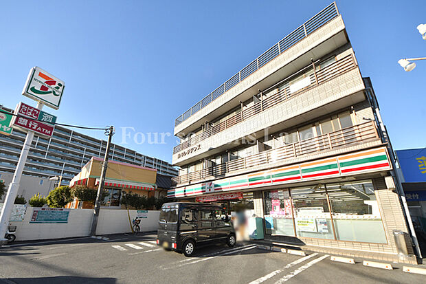 セブンイレブン 藤沢羽鳥店まで約454m